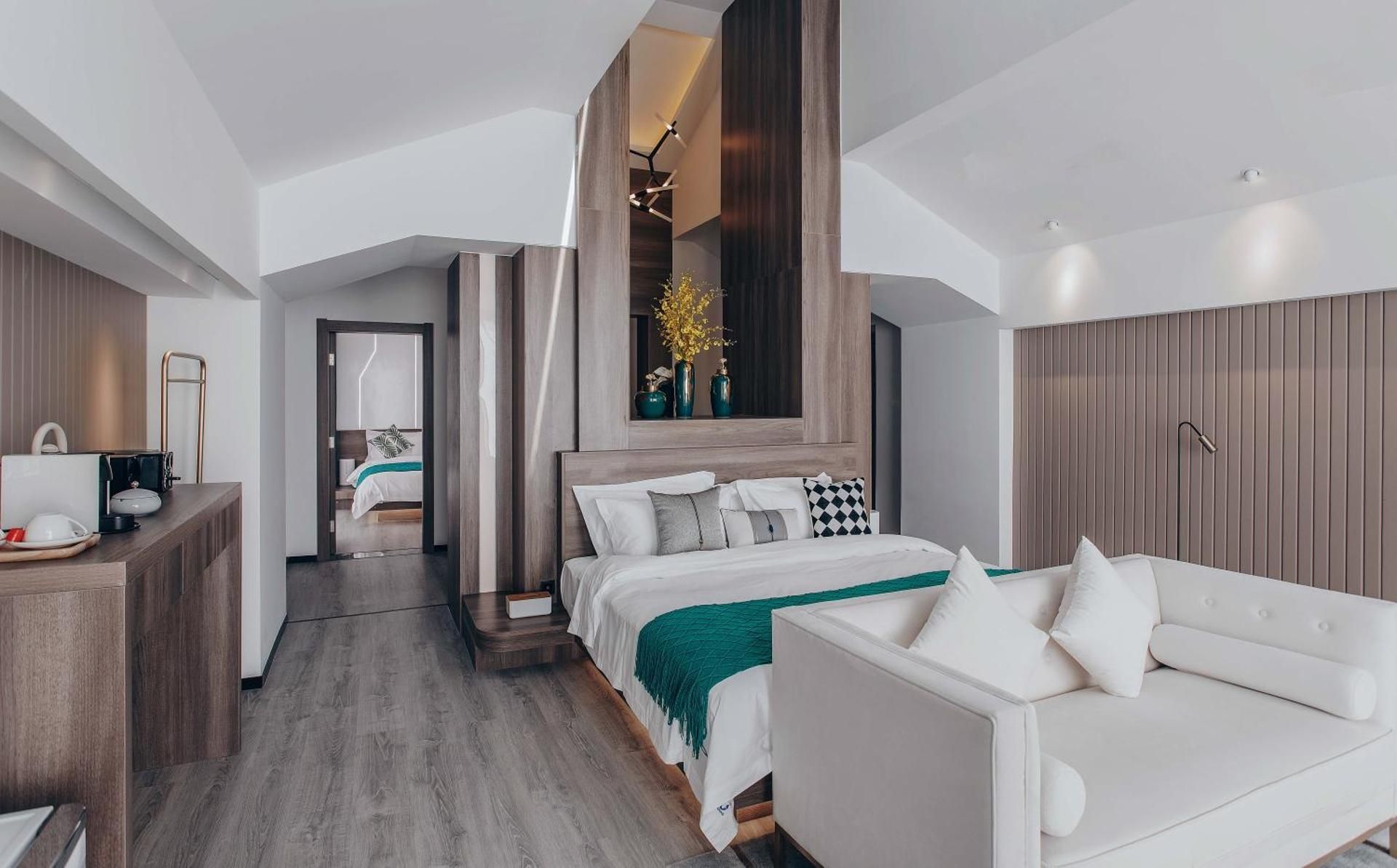 Two-Bedroom Suite