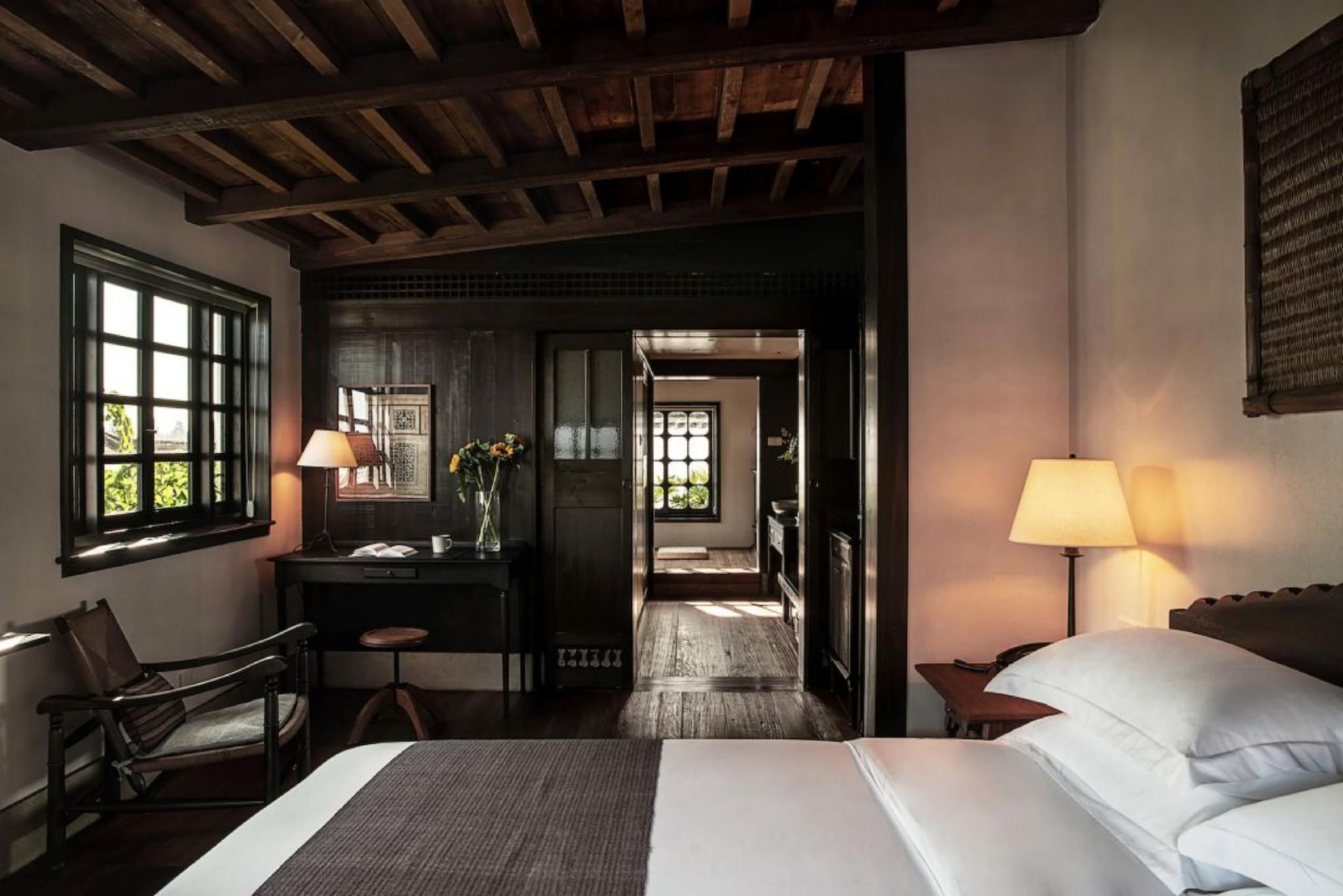 Deluxe Superior Suite