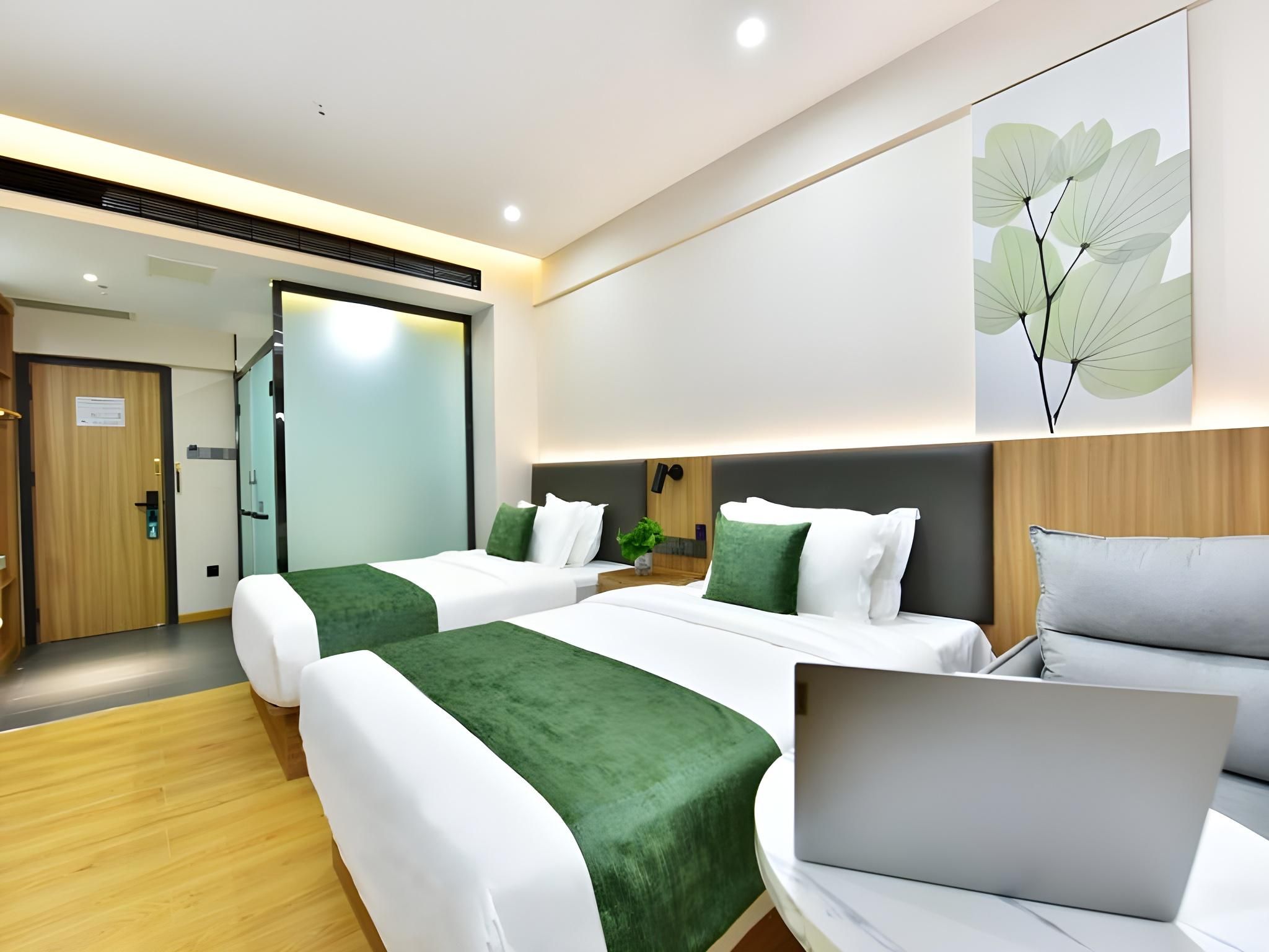 Twin Business Room