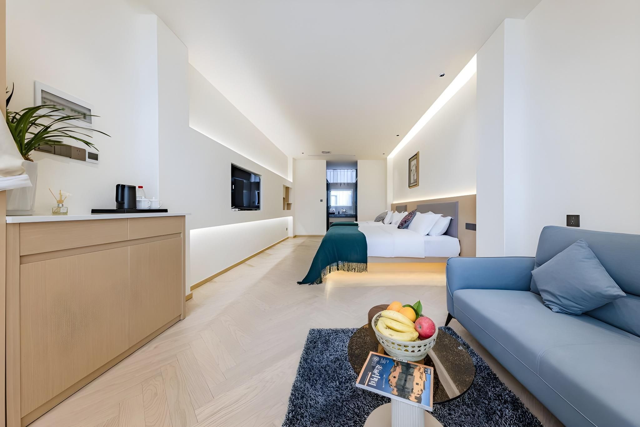 Patio Suite
