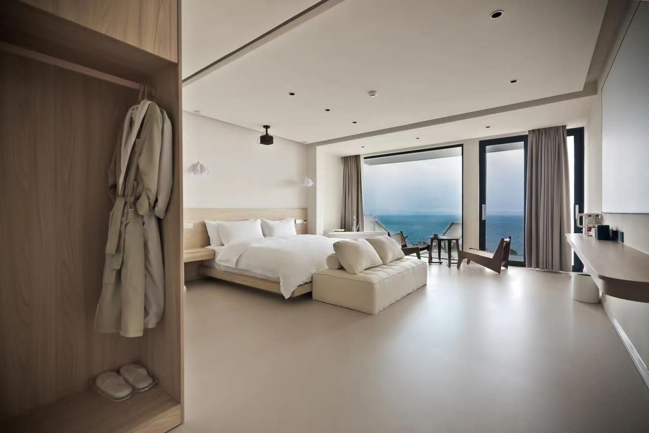 大理柒屿半山villa海景民宿（洱海店） Queen