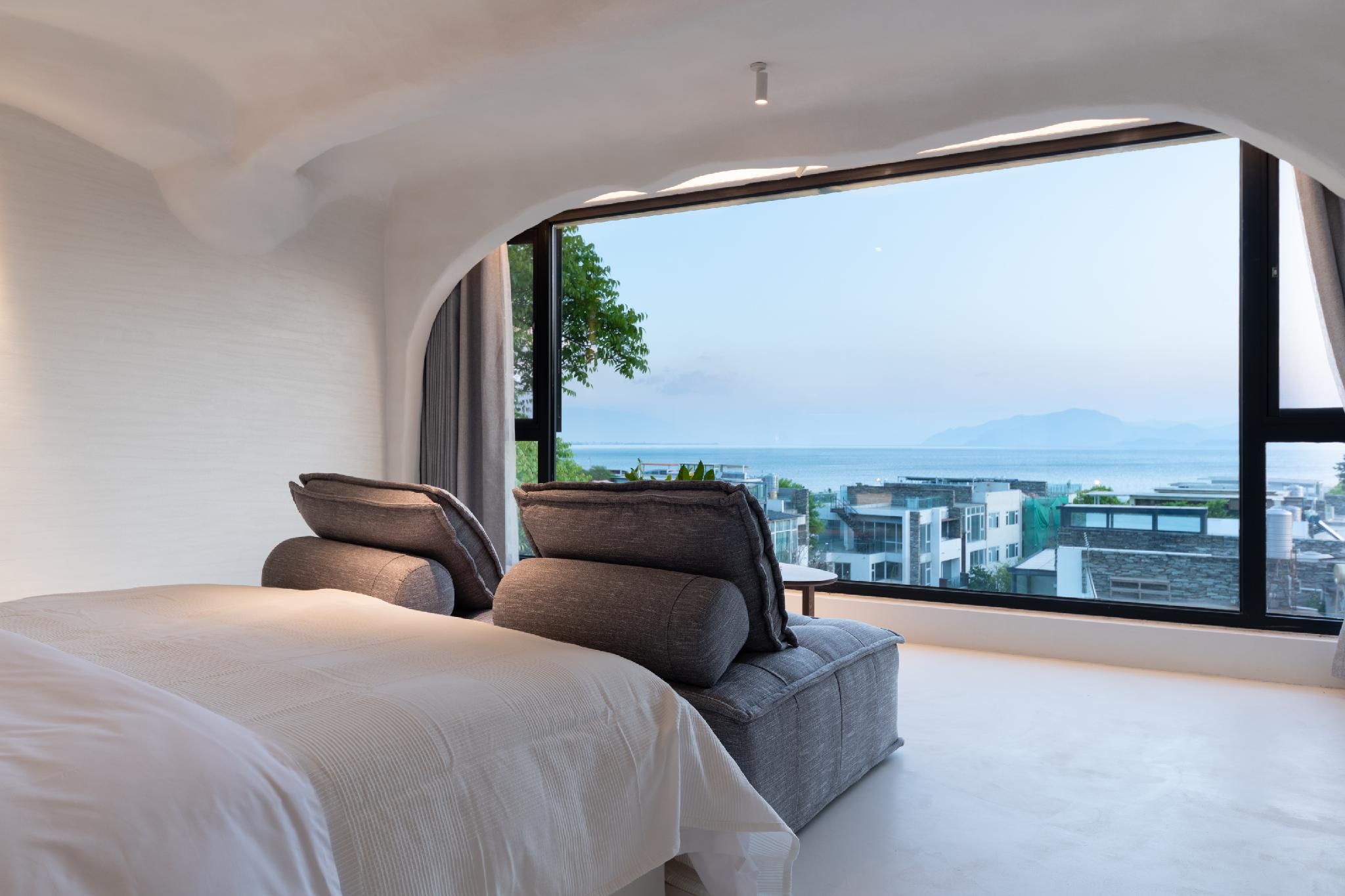 Double Cave Room