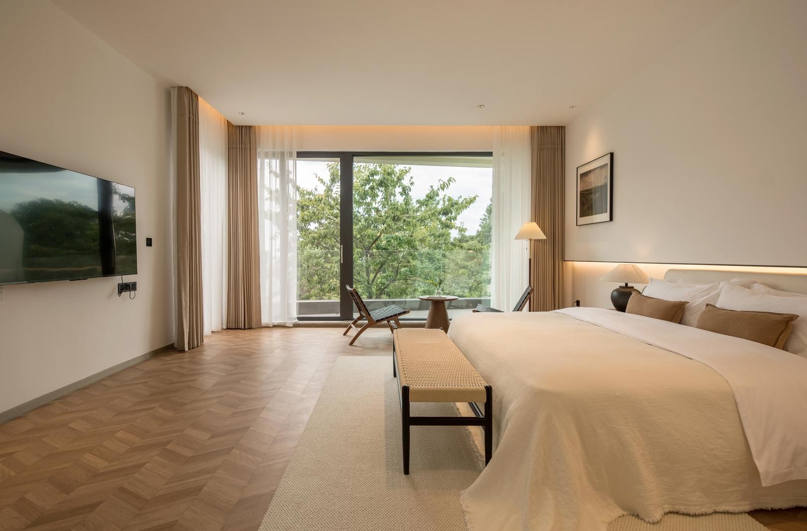 Garden View King Room with Terrace