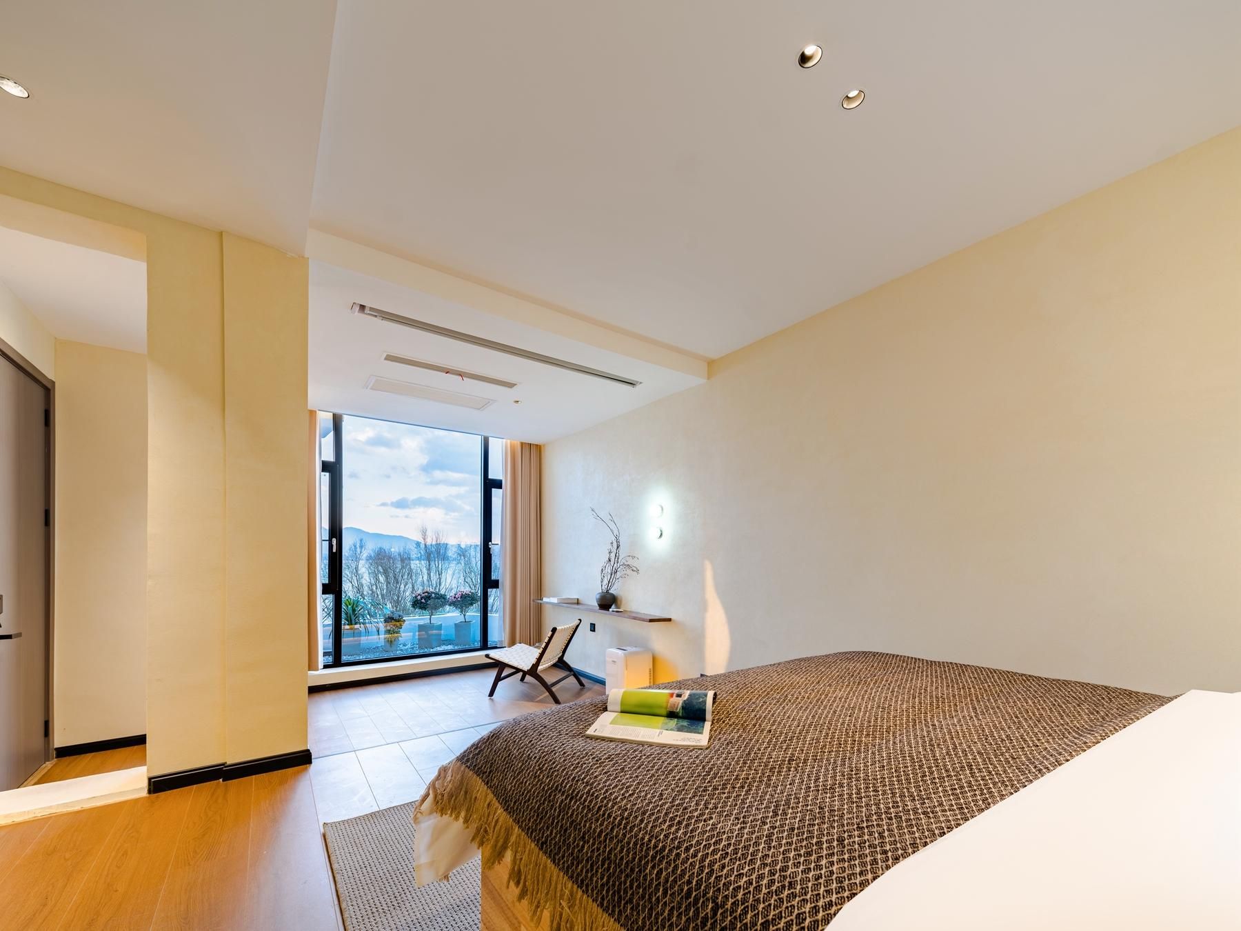 Ocean View Queen Room with Balcony