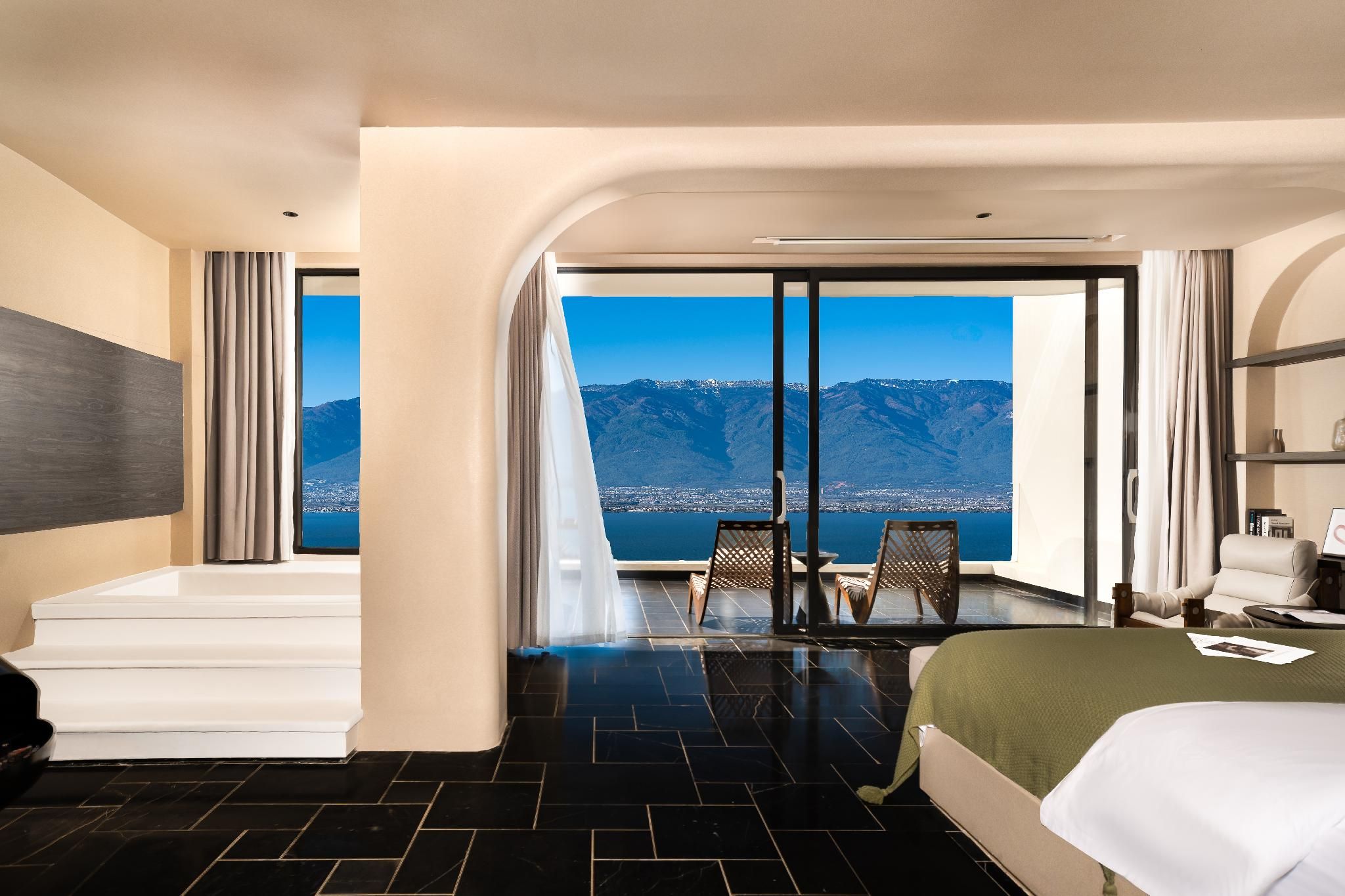 Ocean View King