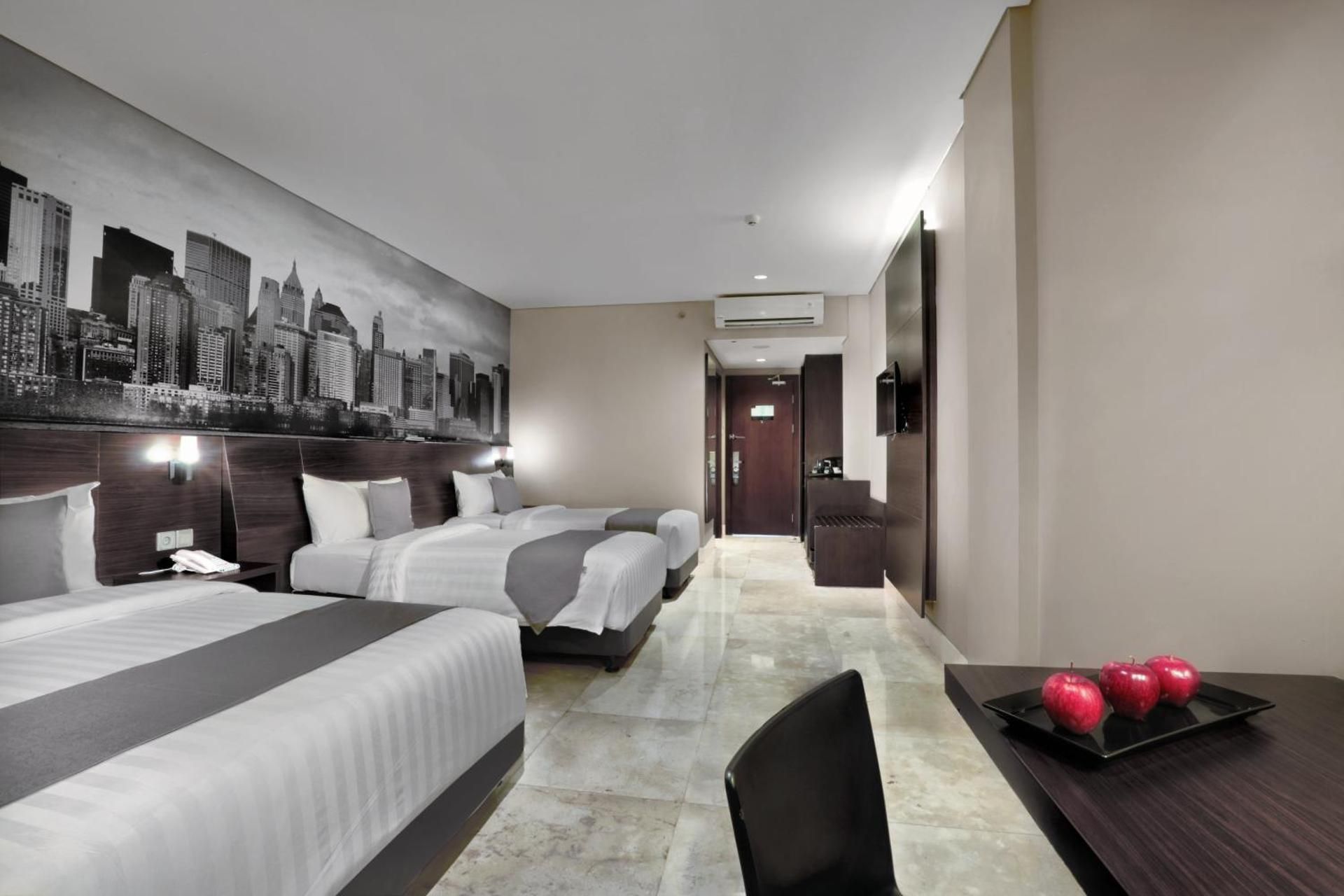 Hotel Neo+ Balikpapan by ASTON Family Room