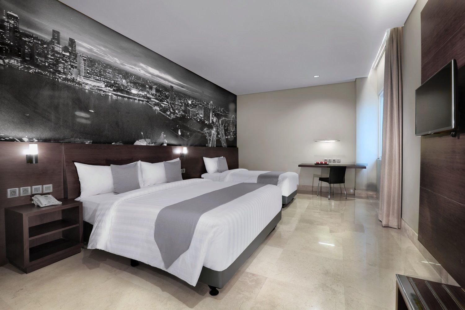 Hotel Neo+ Balikpapan by ASTON Family Room 2