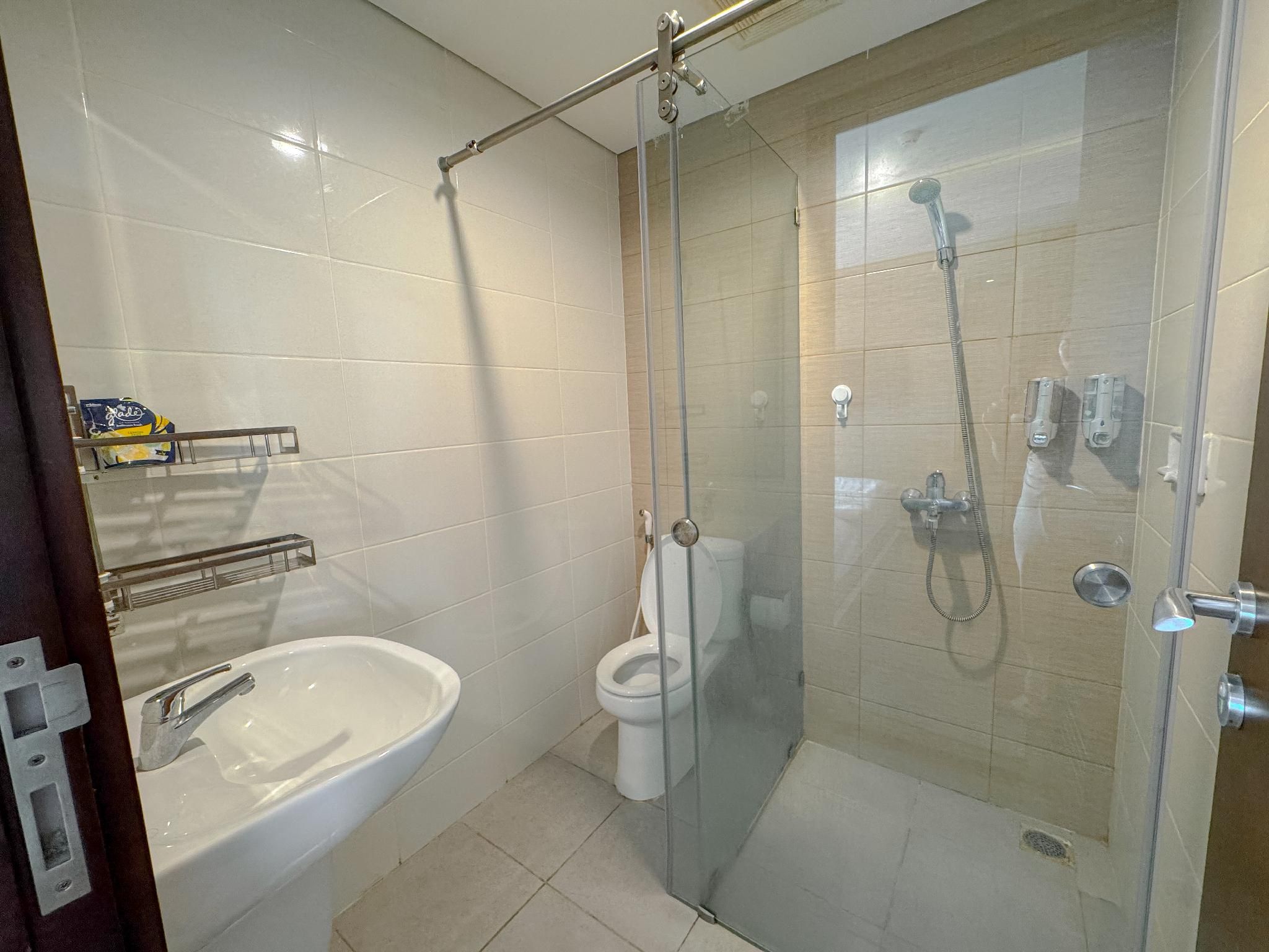 Borneo Bay Residences by Hana Living Geranium 25 - 3 Bedrooms 2