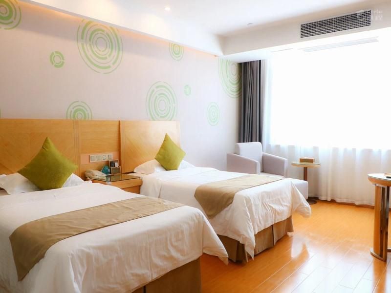 Twin Business Room