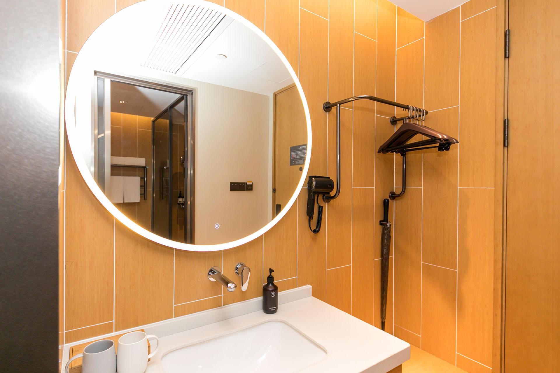 Yingshang Wuzhou Wanhui City Huazhu - Twin Room 2