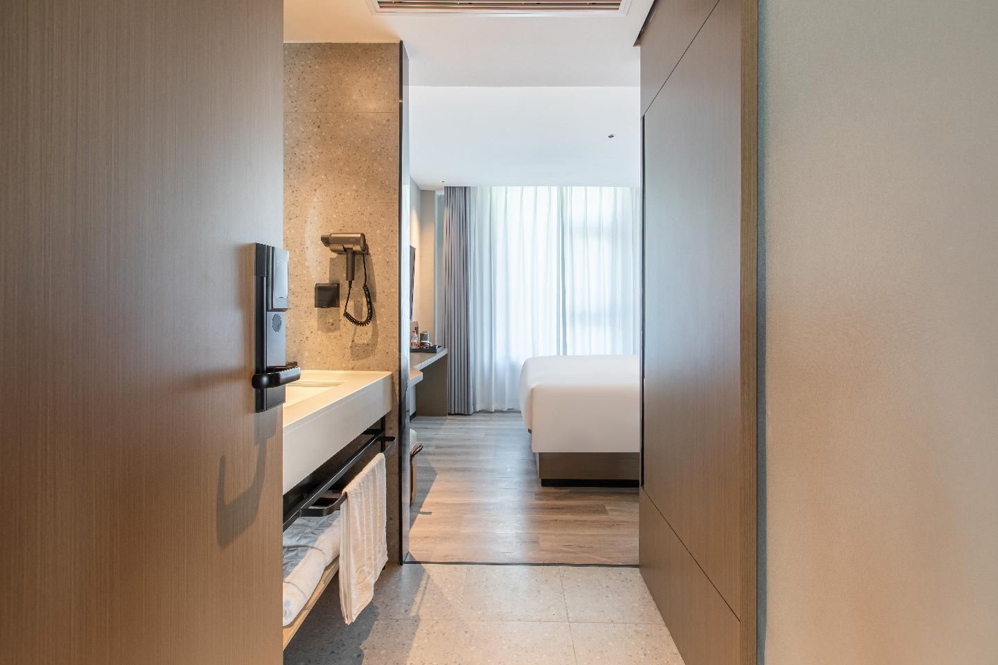 Dossen - Standard Bed Room