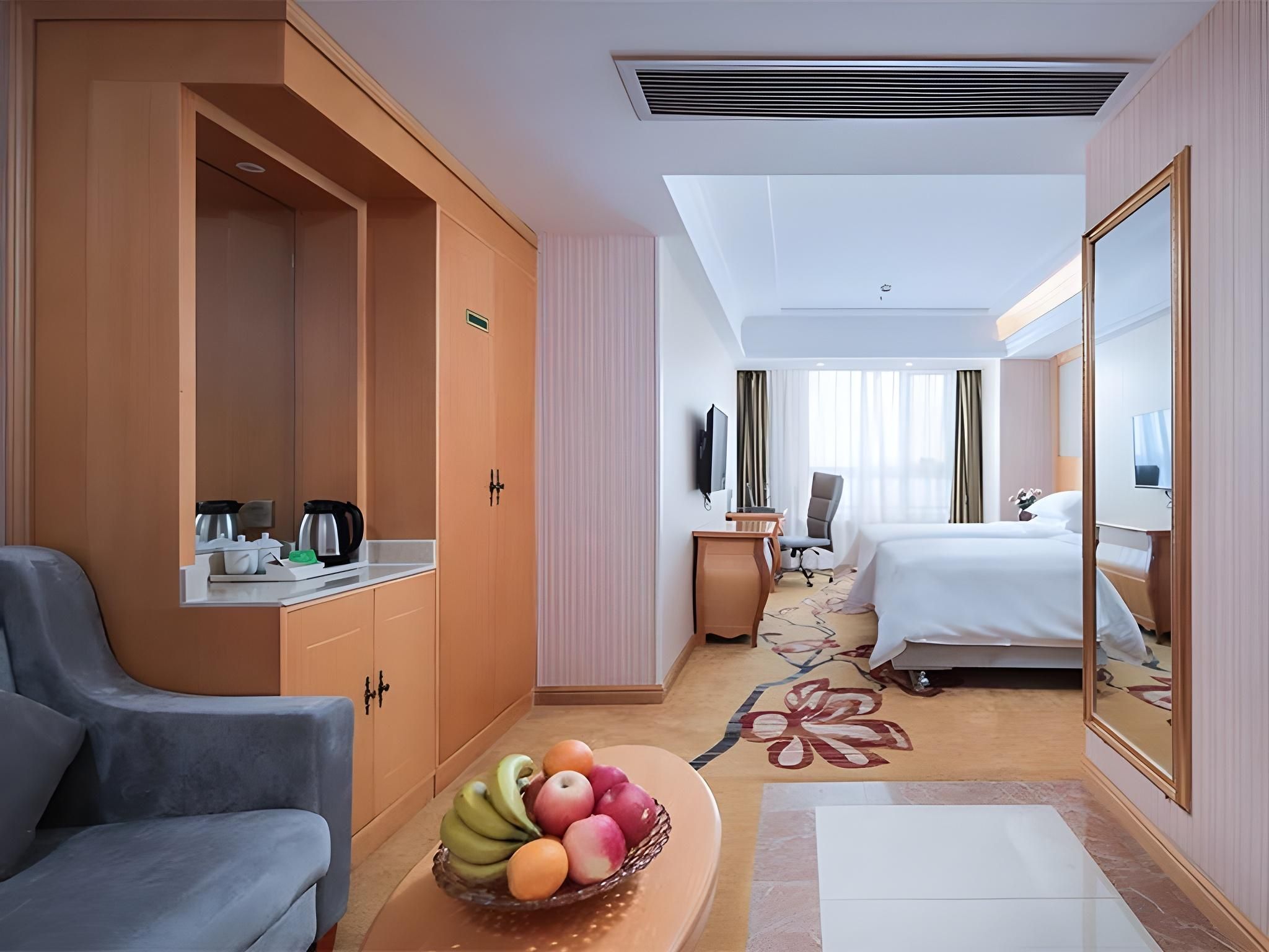 Vienna Hotel Anhui Fuyang Railway Station Landscape Twin Room