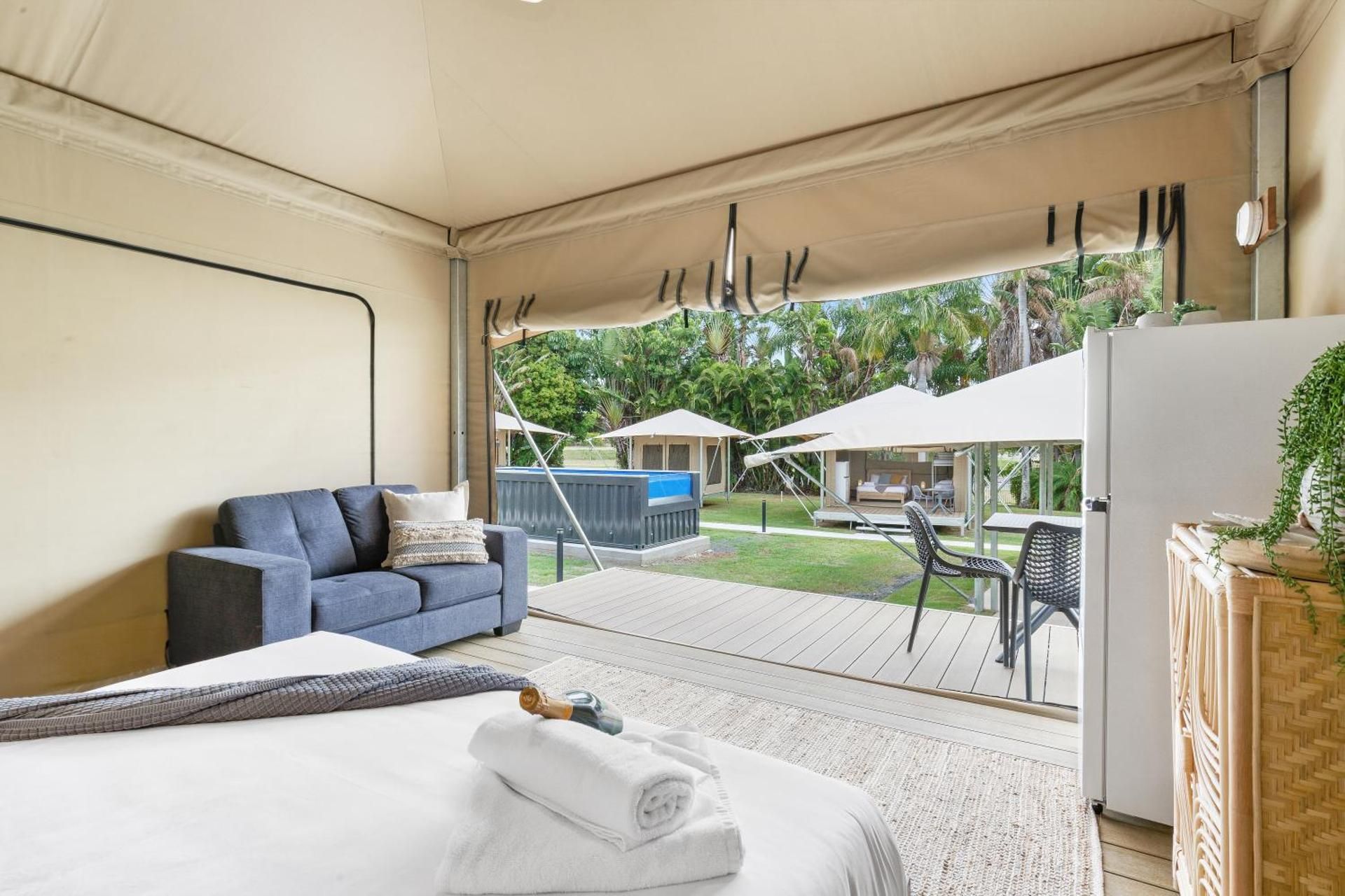 Glamping Tent - Deluxe