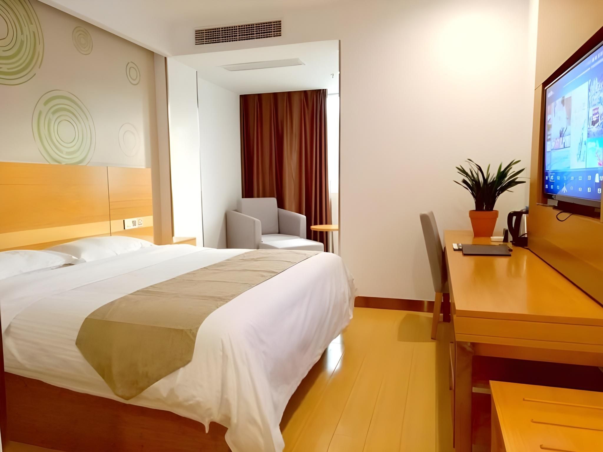 GreenTree Inn Fuyang Technician College Superior 1 Queen