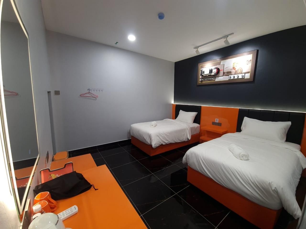 Eng Wan Hotel Twin Room