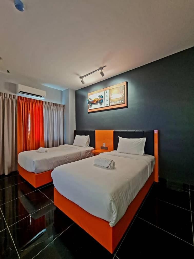 Eng Wan Hotel Standard Double Room 2