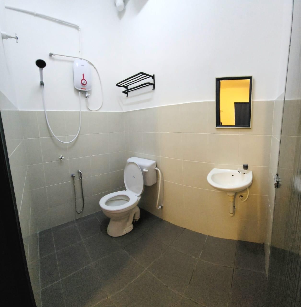 Maxwell Studio Twin Room 2