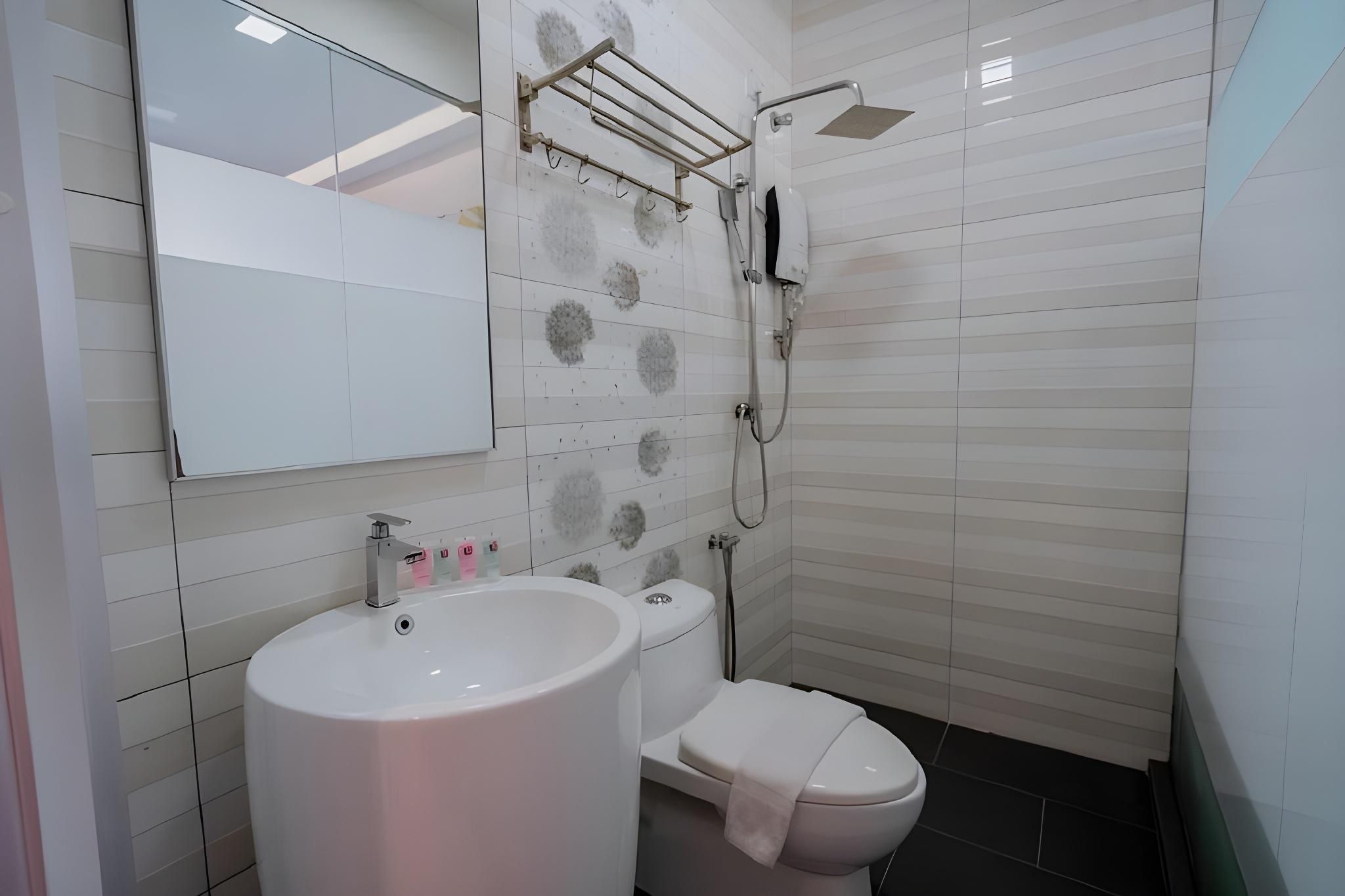 Kimal Hotel Taiping Deluxe Twin Room Non Smoking 3