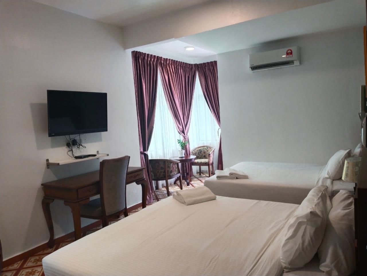 Executive Quadruple Room