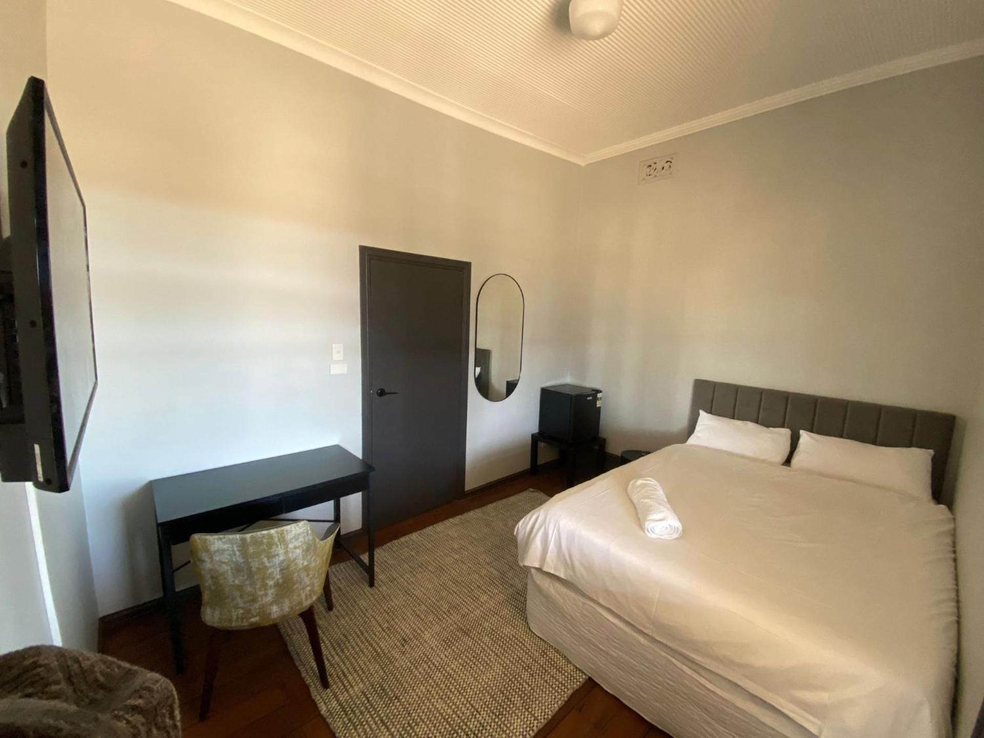 Queen Room with Shared Bathroom