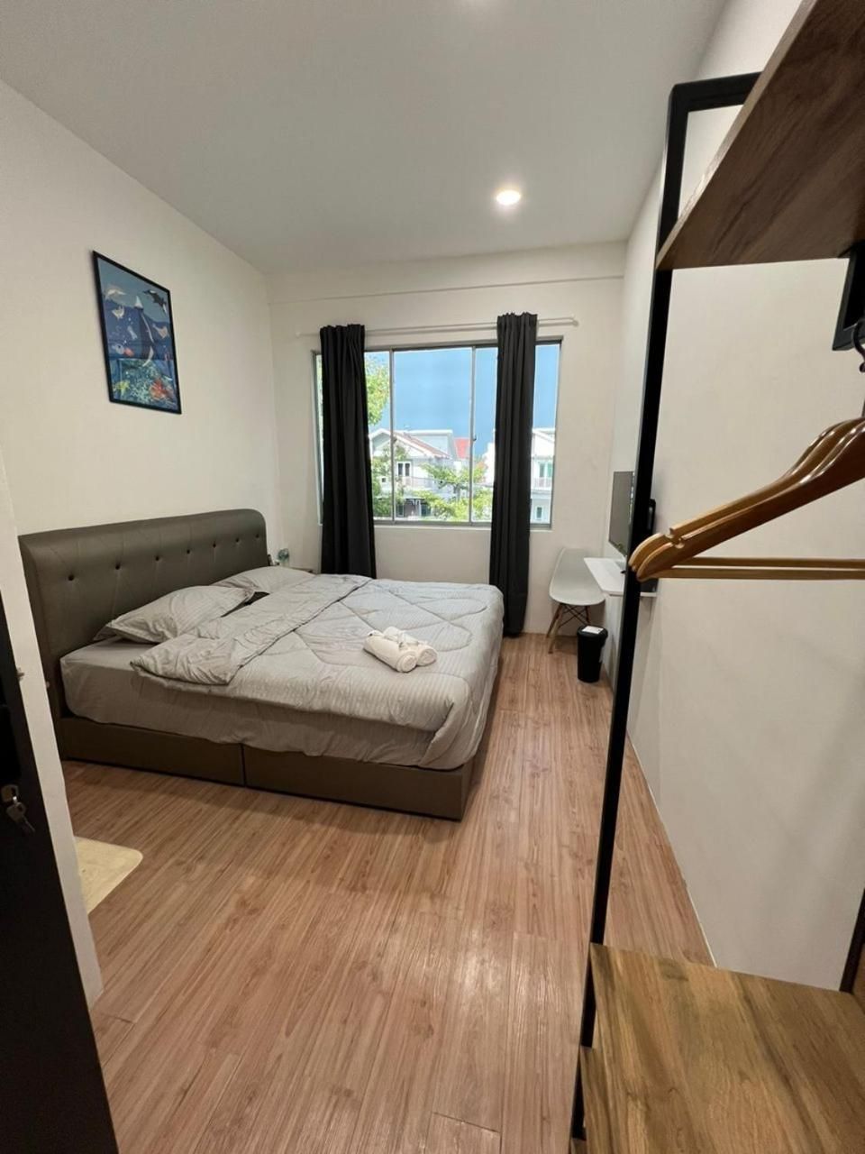 KIWI INN Deluxe Double or Twin 2