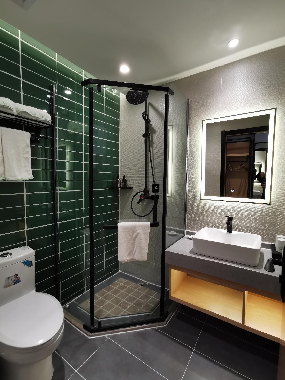 2 Bed Twin Superior Room