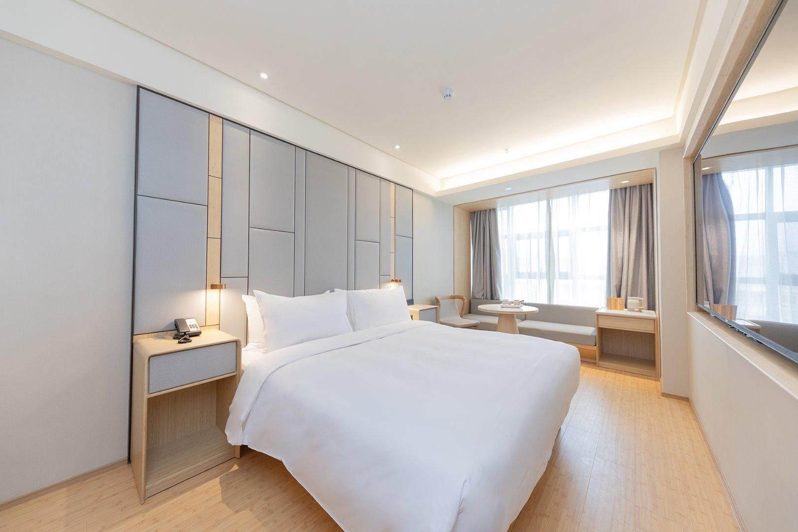Queen Room A