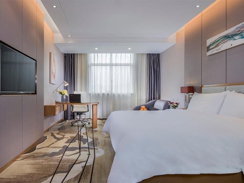 Executive King Room
