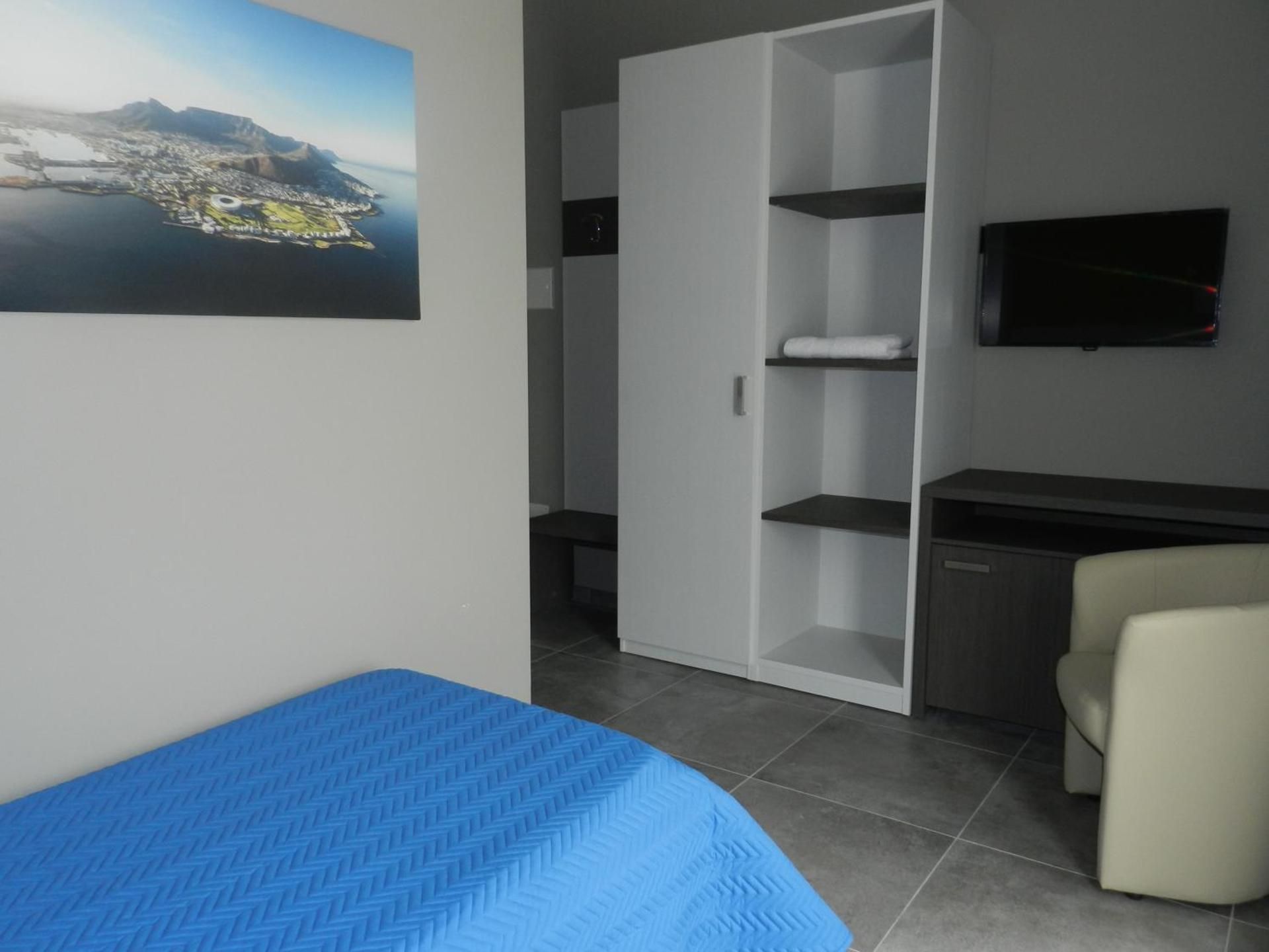 Single Room - Disability Access