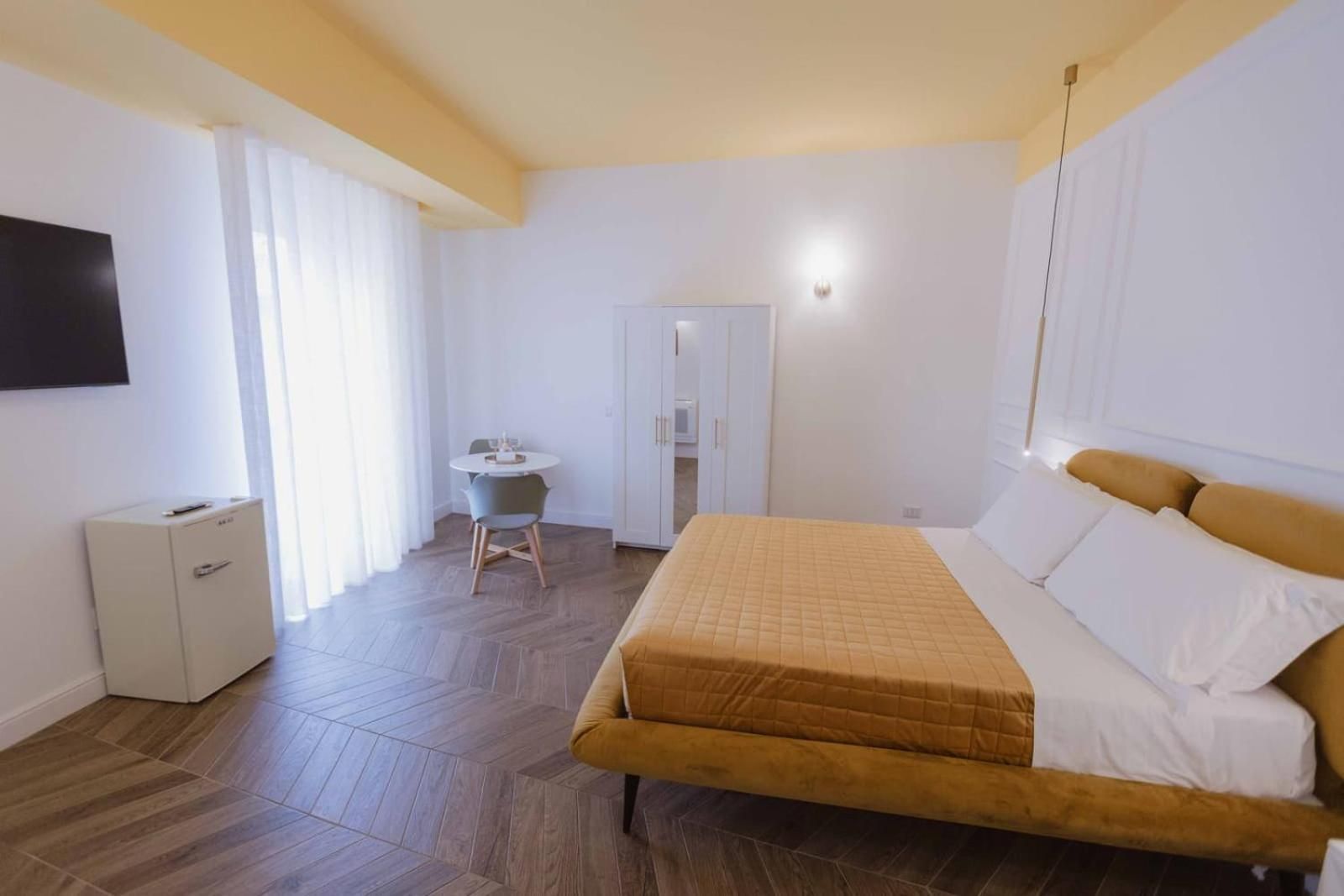 Luxury Triple Room
