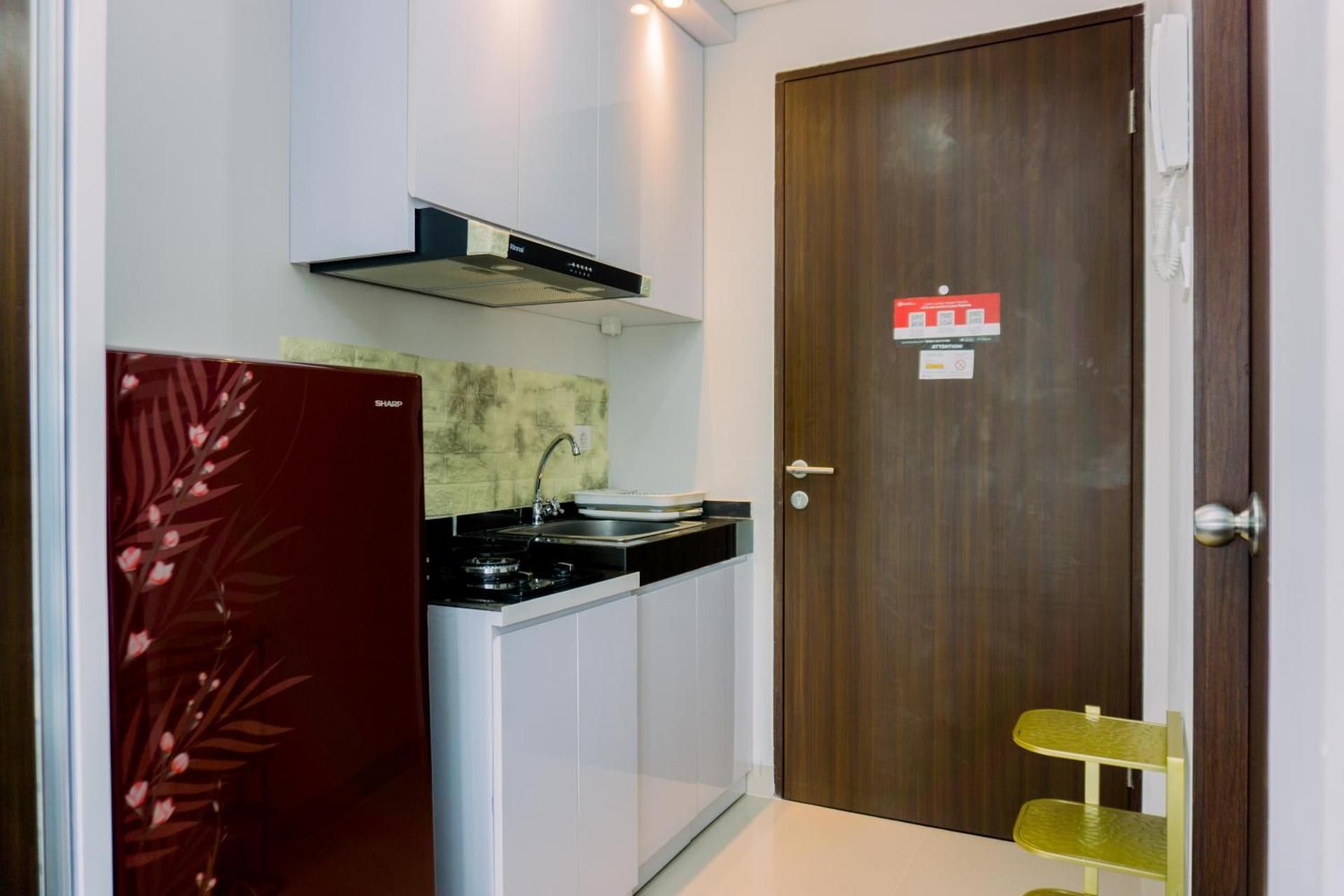 Studio Apartment