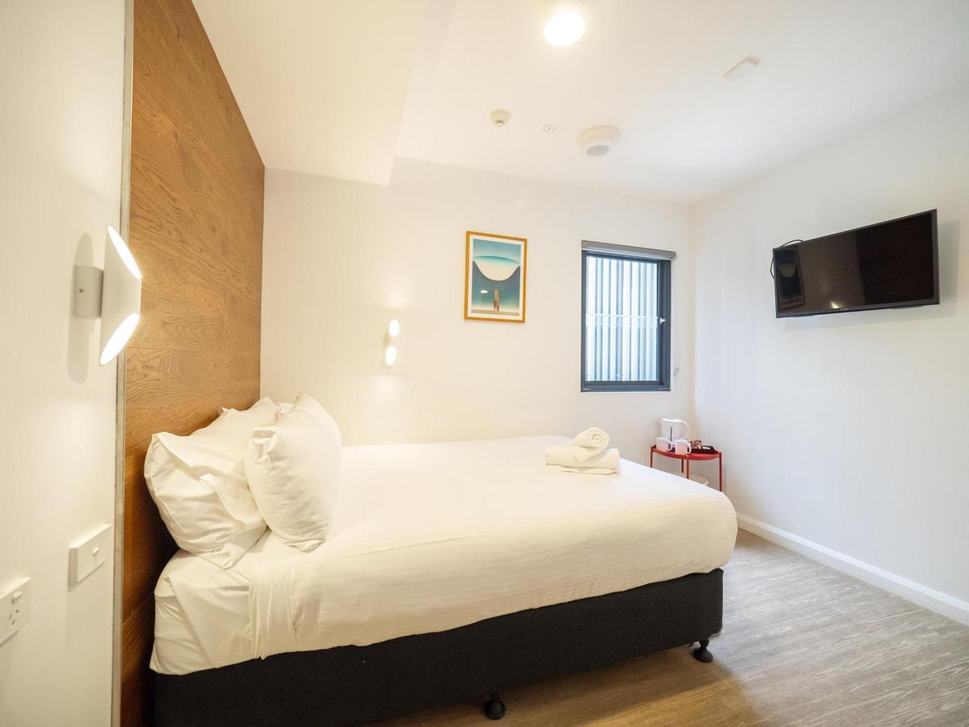 YHA Byron Bay Premium Double Room 2