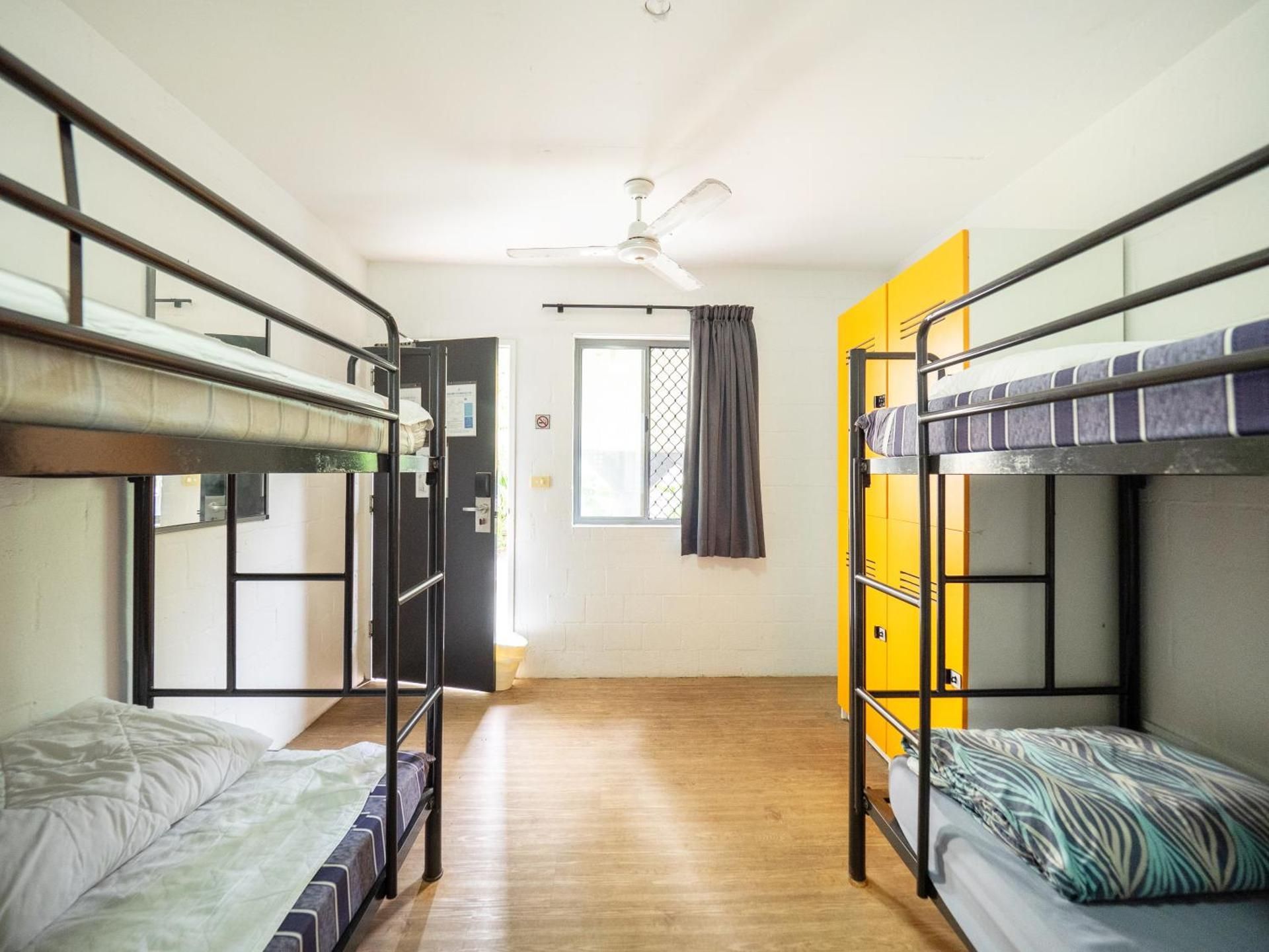1 Person in 4-Bed Dormitory - Mixed