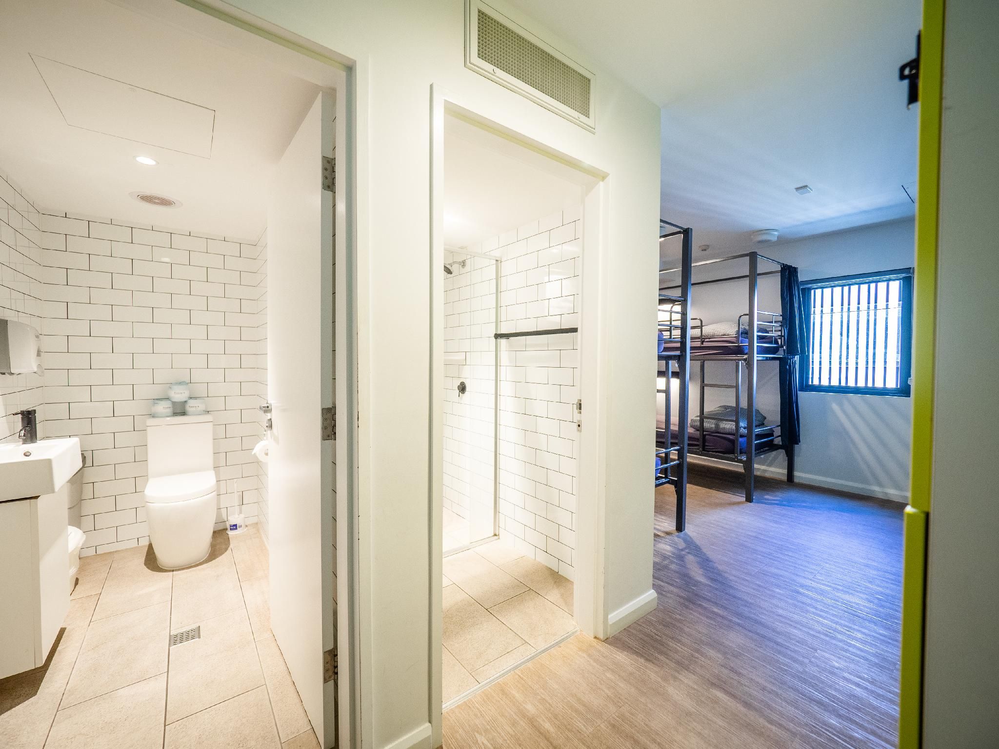 1 Person in 4-Bed Dormitory with Private Bathroom - Male Only