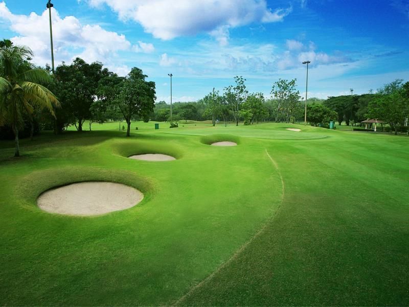 golf course [on-site]