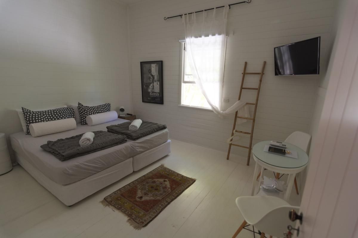 King or Twin Room with External Private Bathroom