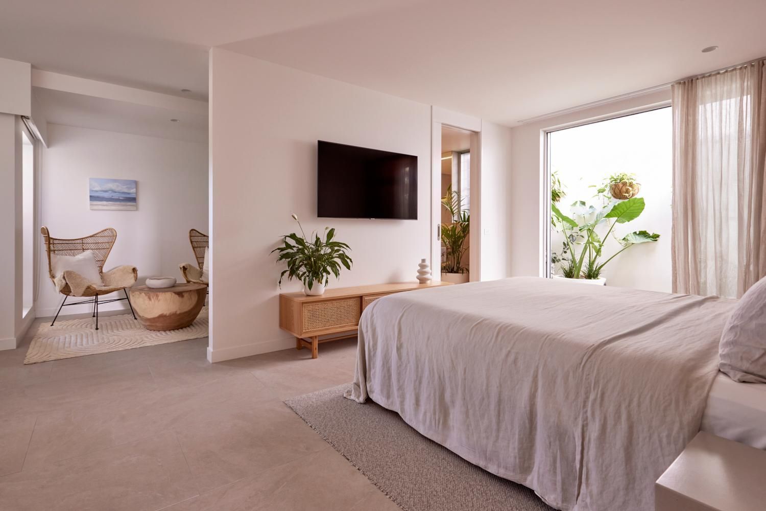 King Room with Kitchen