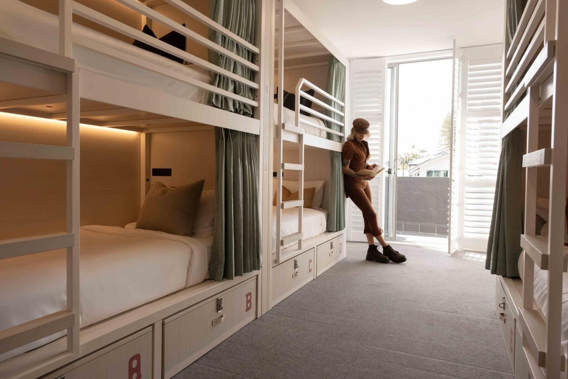 Entire Superior 6 Bed Dorm