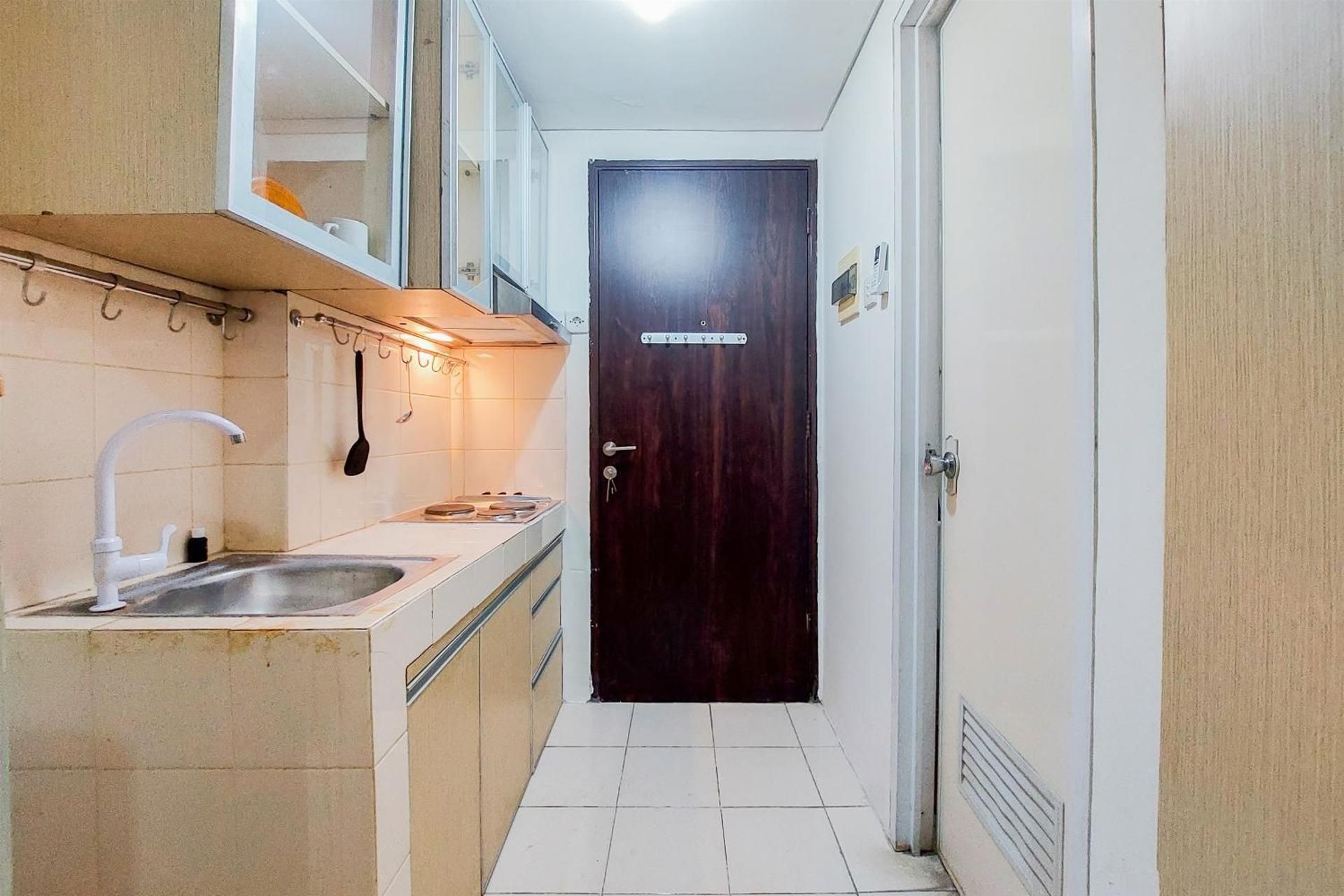 Studio Apartment