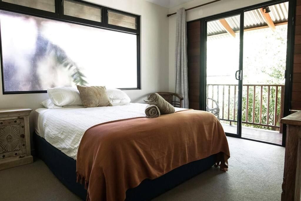 Double Room with Private External Bathroom