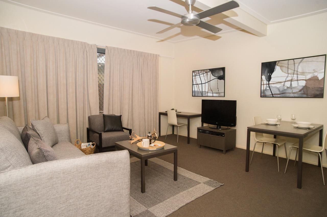 One Bedroom Apartment