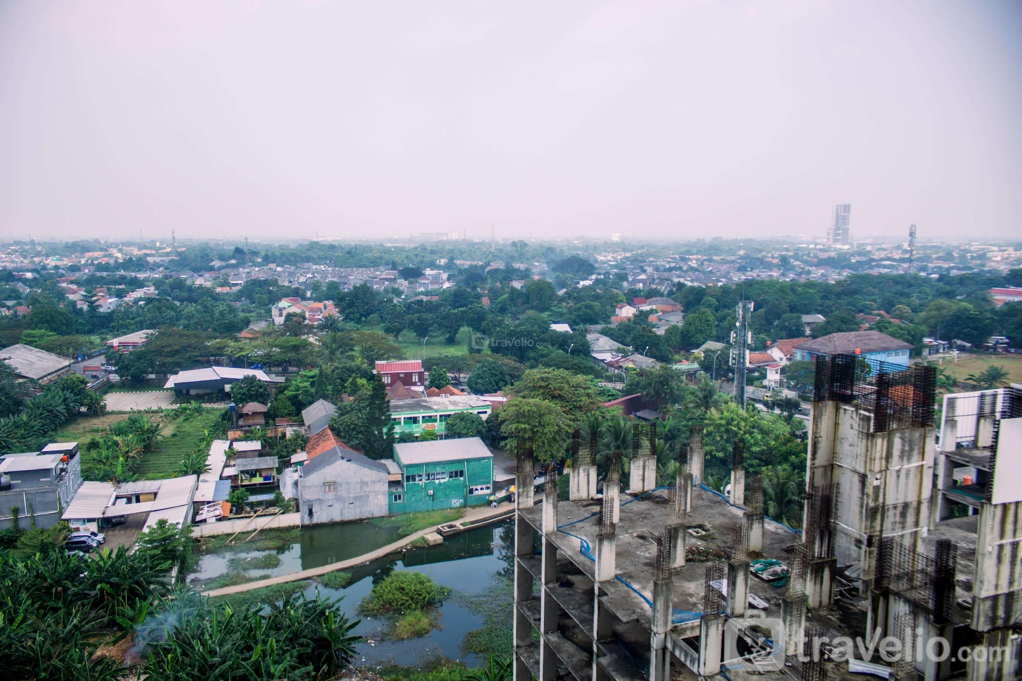 Simple Cozy Studio Urban Heights Apt By Travelio