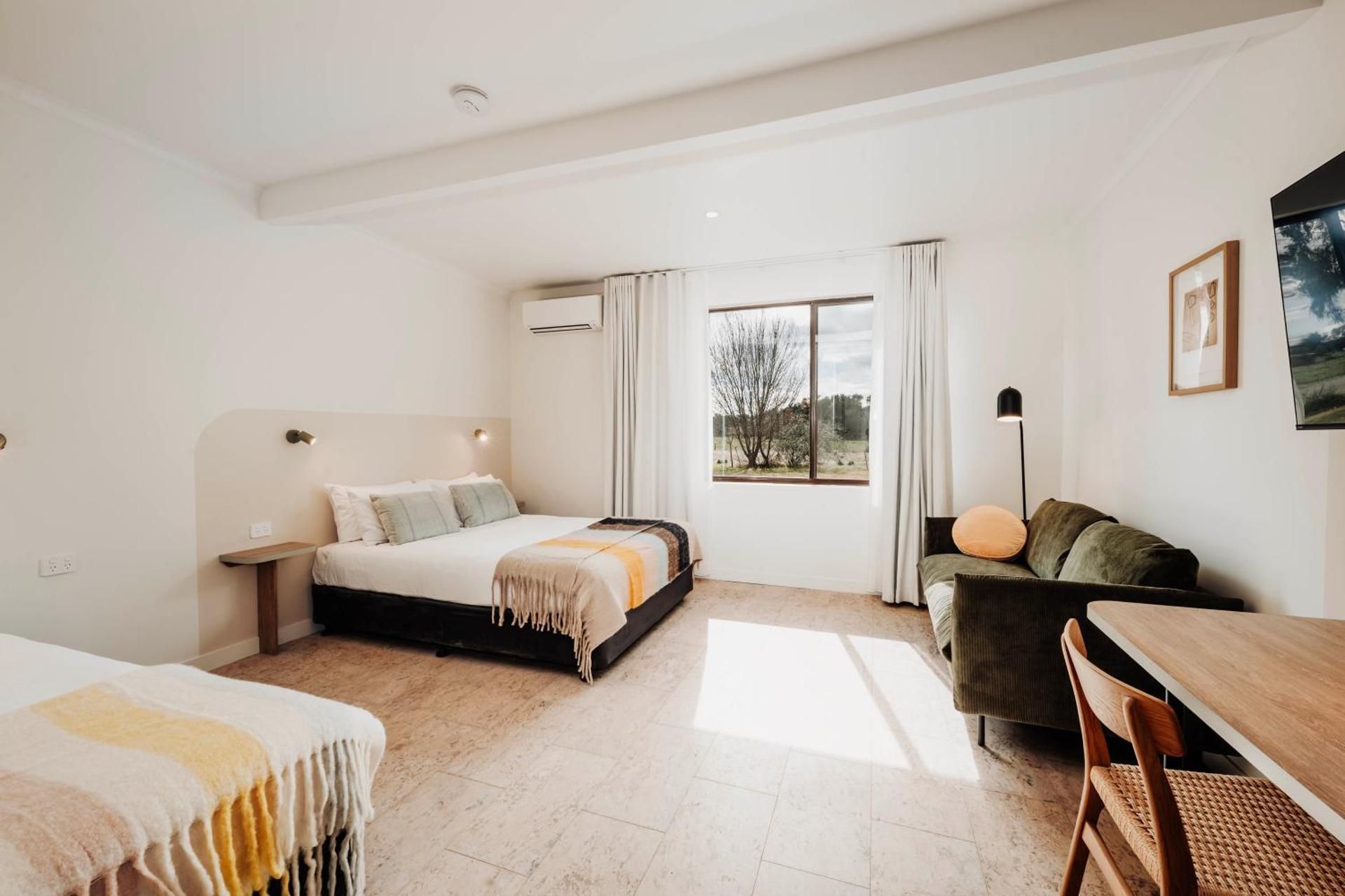 Deluxe Twin Room - Dog Friendly