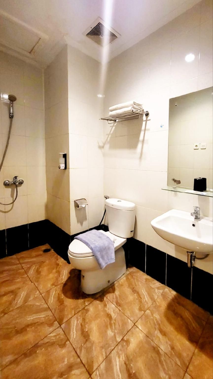 Marilyn Hotel Serpong Superior Twin Room 3