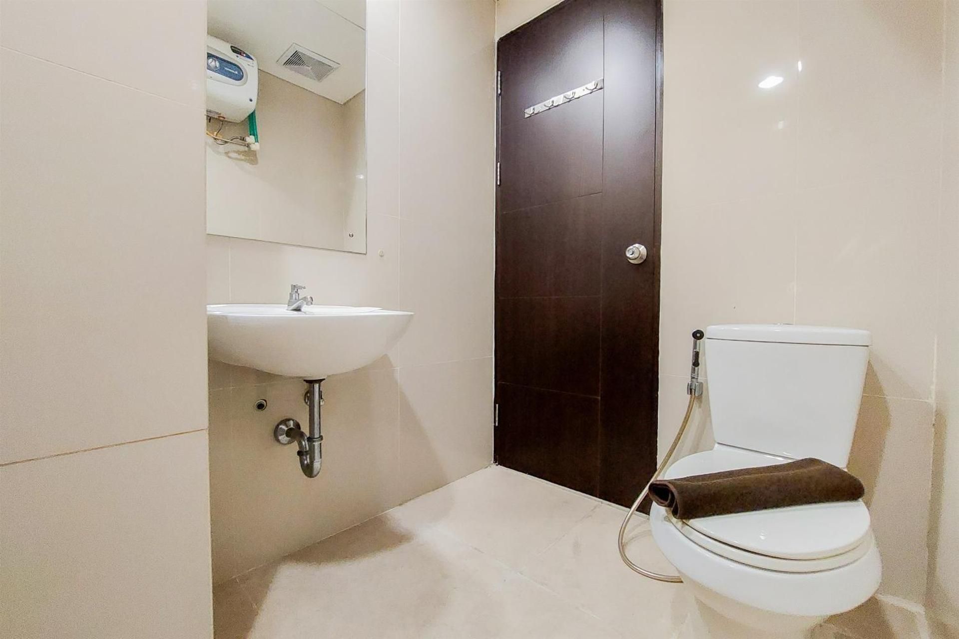 Studio Apartment
