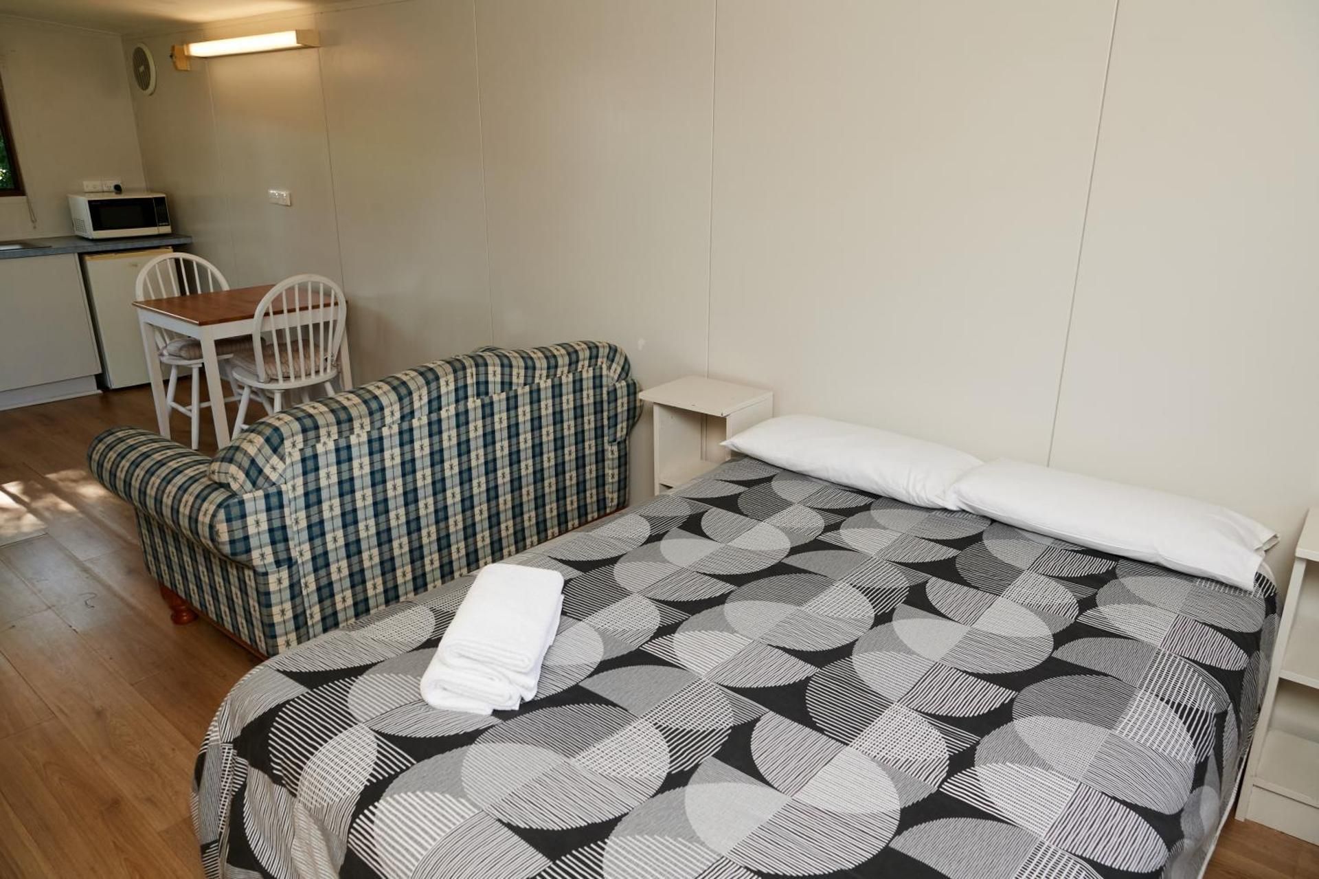 Studio - Not Pet Friendly