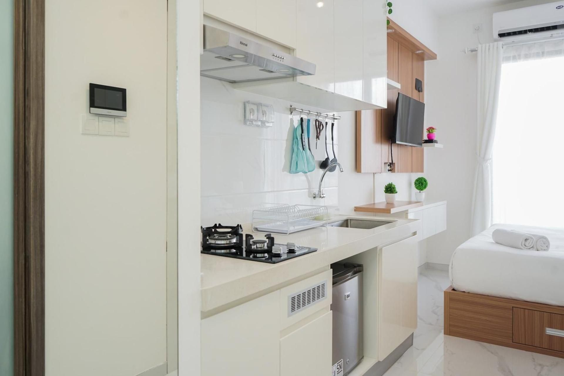 Studio Apartment