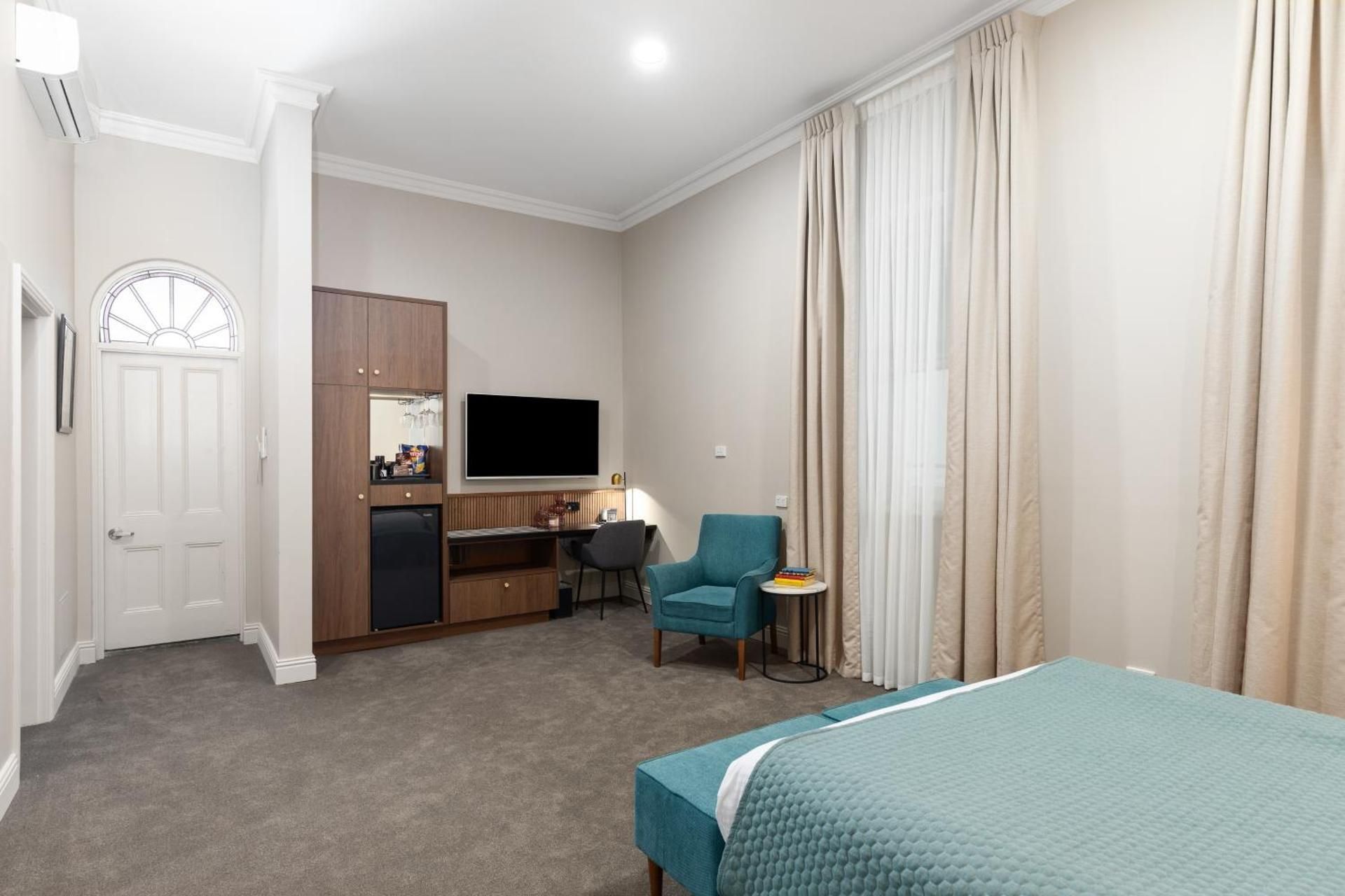 Two-Bedroom Suite