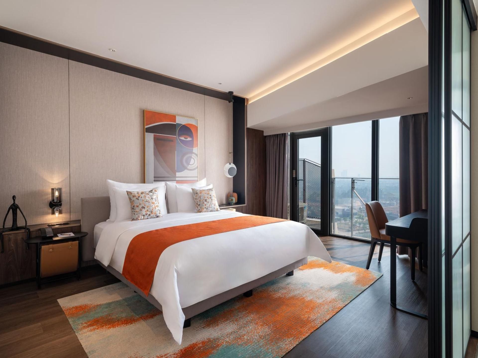 Premier City View Room