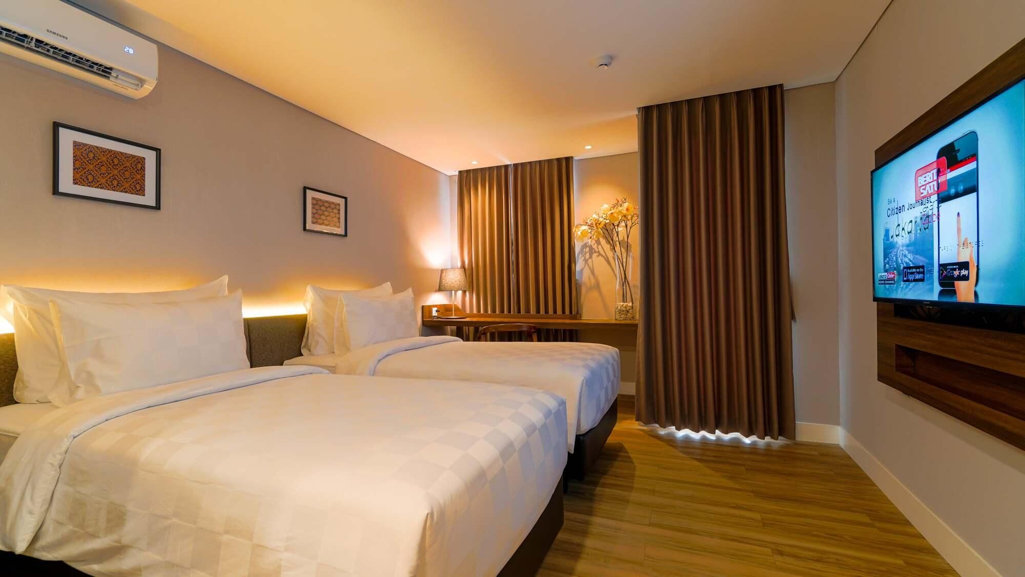Swiss-Belcourt Serpong  Deluxe Twin Room 2